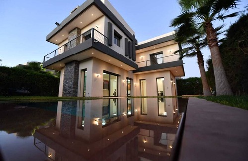 Tassoultante Villa | Villa noria golf 4 bedrooms with pool center town