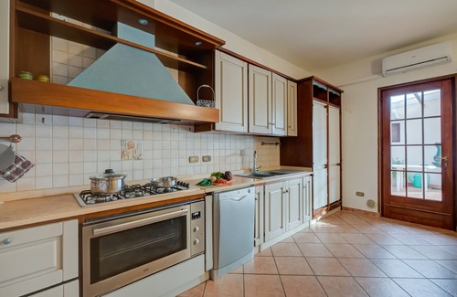 San Benedetto di Lugana Villa | Villa Oasi with private pool, Sirmione, Italy