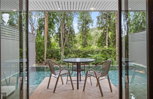 Kathu House | Villa on 3 floors, private pool, 10 mins to Patong beach, shopping & nightlife.