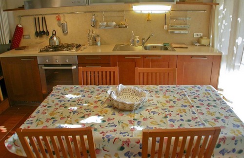Arcugnano Villa | Villa on the Berici hills 5 Km from Vicenza, big garden, 4 guestrooms, 240m AMSL