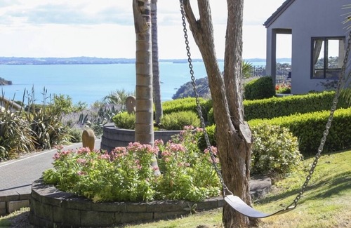 Omiha Apartment | Villa Pacifica 2bdrm Apartment: Free car/transfers