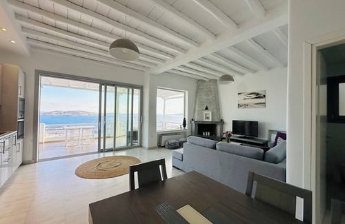 Agios Stefanos Apartment | Villa Panoramic View