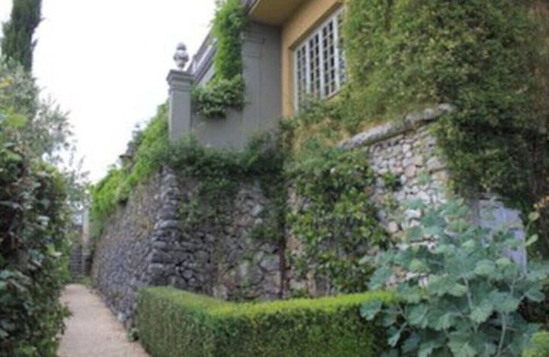 Coreglia Antelminelli Villa | Villa Paradiso,stunning views+gardens,heated pool