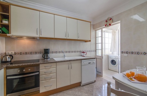 Vale de Carro Villa | Villa "Paradise" with pool and pool view, terrace and Wi-Fi