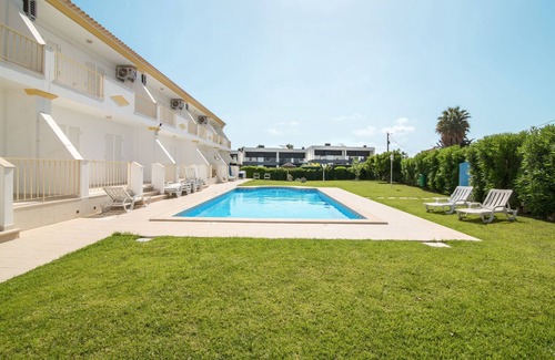 Vale de Carro Villa | Villa "Paradise" with pool and pool view, terrace and Wi-Fi