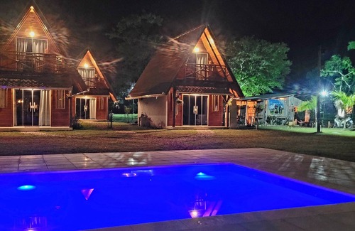 Praia da Armacao do Itapocoroi Ski Chalet | Villa Park Chalés