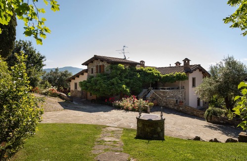 Porrena Villa | Villa Podere Cerretino