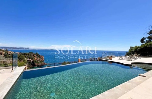 Theoule-Superieur House | Villa proche plages et village