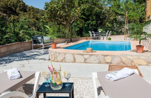 Quesada House | Villa Río Béjar Quesada by Ruralidays