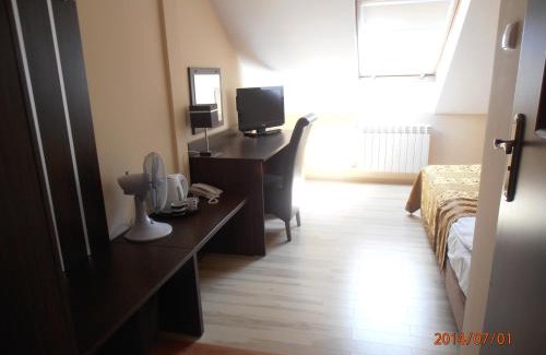 Brzezno Bed & Breakfast | Villa Ramzes