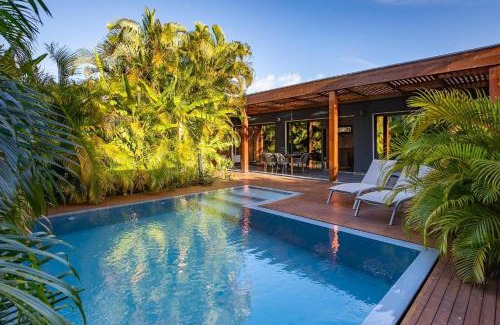 Dubedou Villa | Villa Remeitch 4 etoiles Luxe avec Piscine privee & Sauna