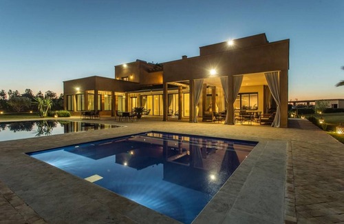 Tassoultante Villa | Villa RK 6 Bedrooms