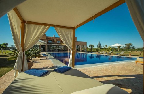Tassoultante Villa | Villa RK 6 Bedrooms
