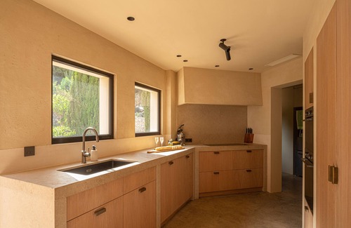 Almunecar Villa | Villa 'Rocca' with Sea View, Wi-Fi and Air Conditioning