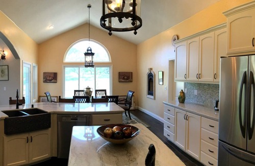 Pope Valley Villa | Villa Roma Secluded Wine Country Villa 15 miles from St Helena