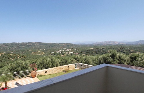 Mothiana Villa | Villa Rotunda B with private swimming pool in Kolympari beach