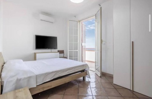 Torre Colonna-sperone Apartment | Villa San Michele - 1