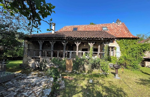 Esclauzels Villa | Villa Saint-Cirq - Pool, Nature 13p Esclauzels