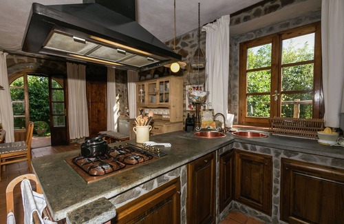 Santa Fiora Villa | Villa Santa Fiora Farmhouse