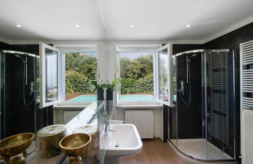 Torri del Benaco Villa | Villa Savi Lake View and Pool