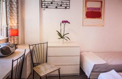 Orangerie Apartment | Villa Schiller, 2 studios côté jardin - quartier Orangerie