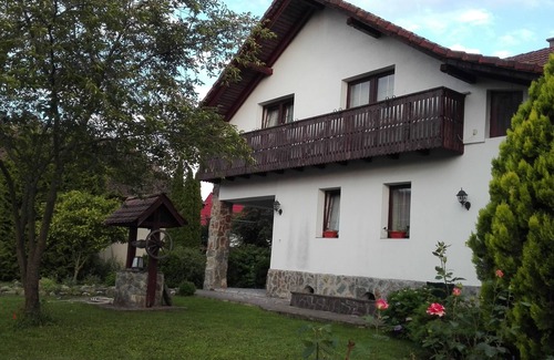 Porumbacu de Jos Villa | Villa Serbota with 2000 sqm garden and creek