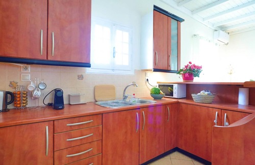 Magoulades Villa | Villa Serenita in Agios Georgios