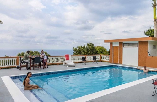 IronShore Estates Villa | Villa Solstice