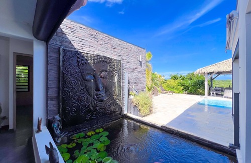 Baie-Mahault Villa | Villa Solumi