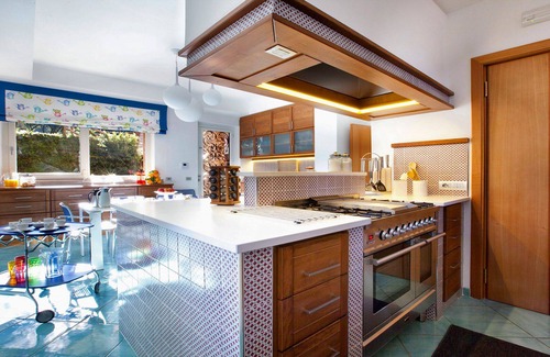 Sorrento Villa | VILLA SORRENTINA - LUXURY HOLIDAY VILLA - SORRENTO HILL - SORRENTO