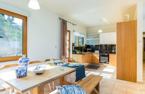 Paidochori Villa | Villa Stariδe, sea view, private heated pool, playground, ping pong