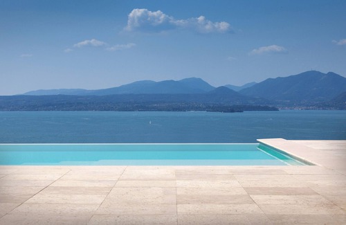Torri del Benaco Villa | Villa Sybille With Pool And Lake View