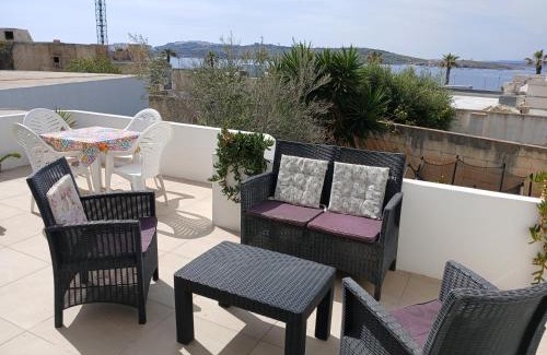 Qawra Villa | 'Villa Sylvia', 2 bedrooms with a Spectacular Seaview