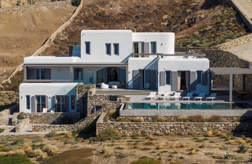 Agios Ioannis Villa | Villa Templo y Mar VI by Mykonos Mood, Villa