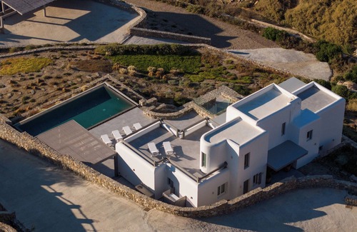 Agios Ioannis Villa | Villa Templo y Mar VI by Mykonos Mood, Villa