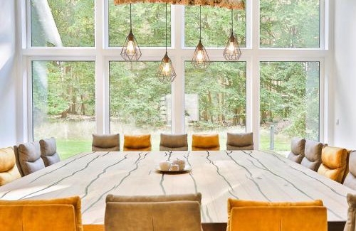 Muritz Apartment | Villa Thormarcon am Plauer See für 18 Gäste, Sauna, Pool