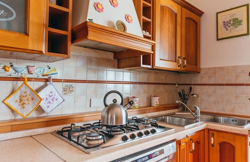 Colli di Fontanelle Villa | Villa Tina with Private Pool, Sea View, Terraces and Parking