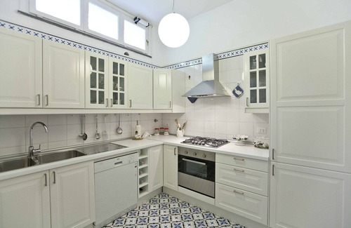 Schiazzano Villa | Villa Torre del Sole with pool - My Rental Homes