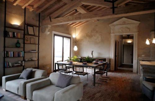 Saline di Volterra Apartment | Villa V Volterra