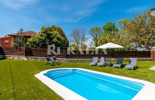 La Portilla Ski Chalet | Villa Valdés-Un lugar idílico,cerca de la costa