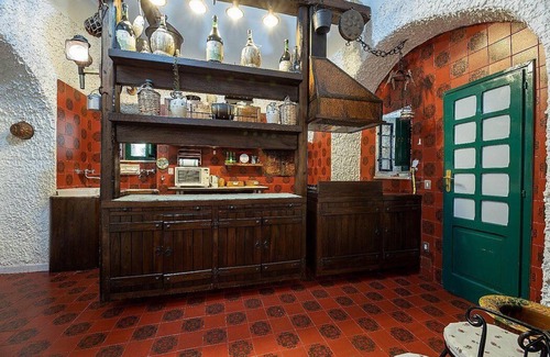 Selva di Fasano Villa | Villa Verdalia: A welcoming trullo in the characteristic style of the Apulian countryside.