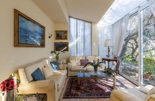 Artallo Villa | Villa Villa degli Ulivi by Interhome