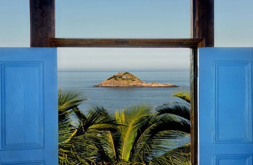 Joatinga Villa | Villa with beautiful view and pool in Joa - Joa005