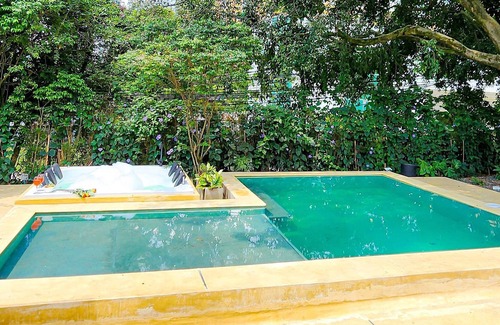 La Aguacatala House | Villa With Clean+Breakfast+Massage In Poblado
