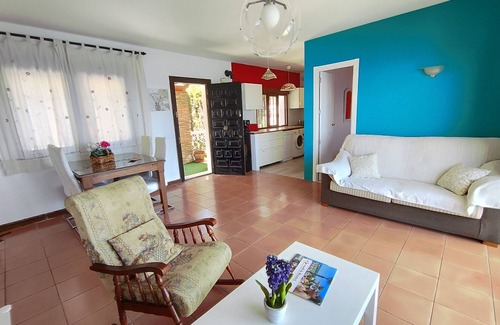 Velilla-Taramay Villa | Villa With Pool and Stunning Sea Views