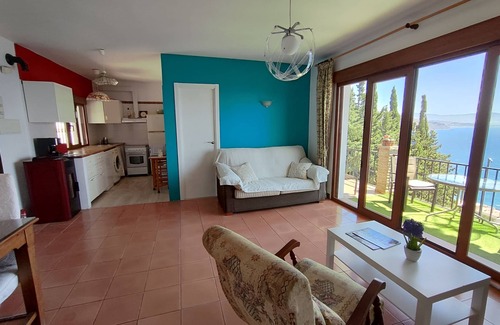 Velilla-Taramay Villa | Villa With Pool and Stunning Sea Views