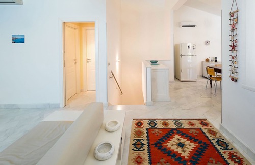 Custonaci Villa | Villa with pool by the sea in Trapani, Sicily