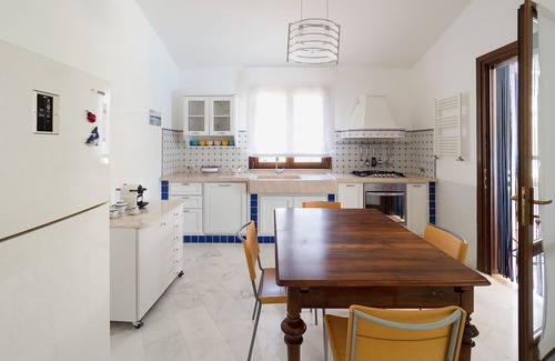 Custonaci Villa | Villa with pool by the sea in Trapani, Sicily