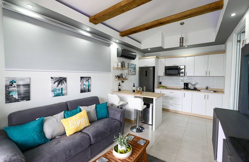 Pedernales Villa | VILLA WITH POOL STEPS FROM THE BUYÉ BEACH