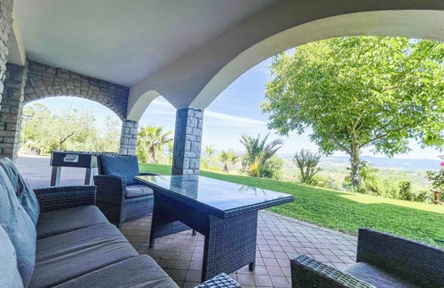 Montecchio Villa | Villa with private garden and pool. Fantastic views on the countryside.
